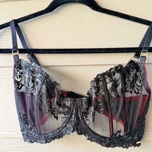 Bluebella Lace Underwire Bra – Size 34D ✨